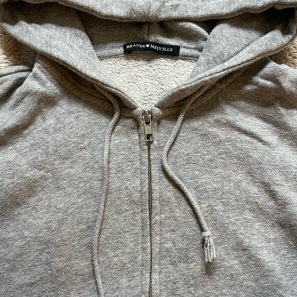 Brandy Melville Cropped Heather Grey Zip Up